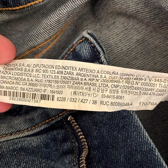 Zara Raw Hem Ankle Jean - Picture 4 of 5